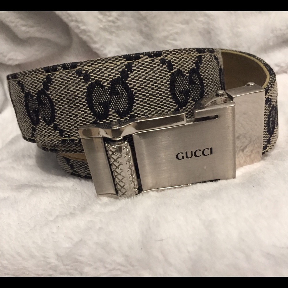 Designer Belt. navy - SOLD. New brown G available